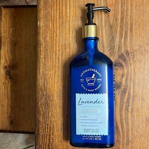 Bath and Body Works Aromatherapy Lavender
Moisturizing Body Lotion